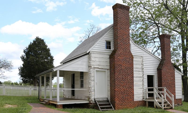 Appomattox -- McLean slave quarters 