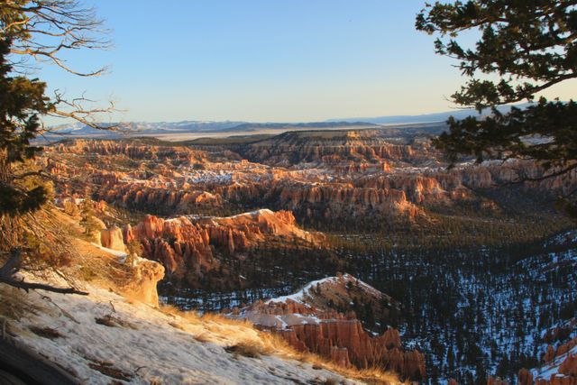 Bryce NP -- Bryce Point at Sunrise 