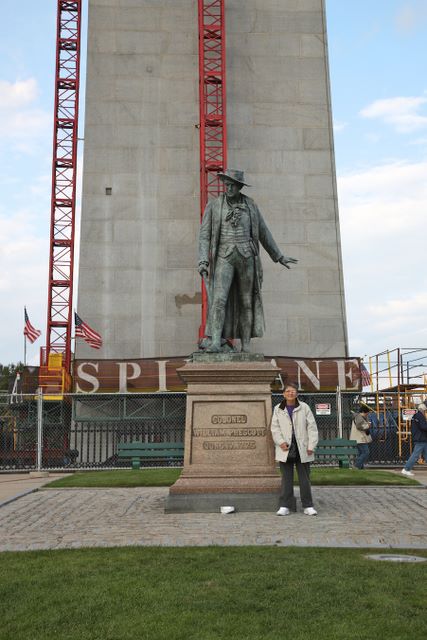 Colonel William Prescott Statue 
