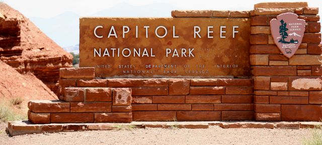 Capitol Reef NP -- Park Entrance Sign 