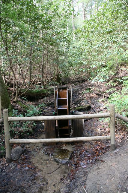 Water wheel in the name of Buck Hinkle