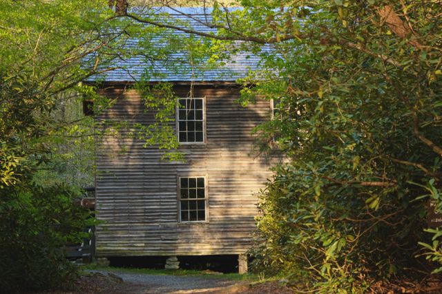 GSM_Mingus Mill -- Mingus Mill from the path