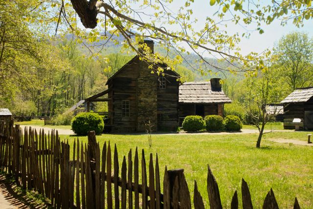 GSP_Oconaluftee -- Old Farm House