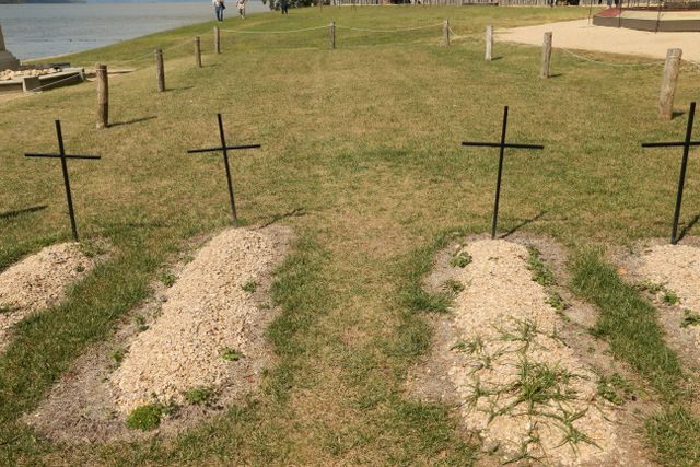 Jamestown -- Reconstructed Graveyard 