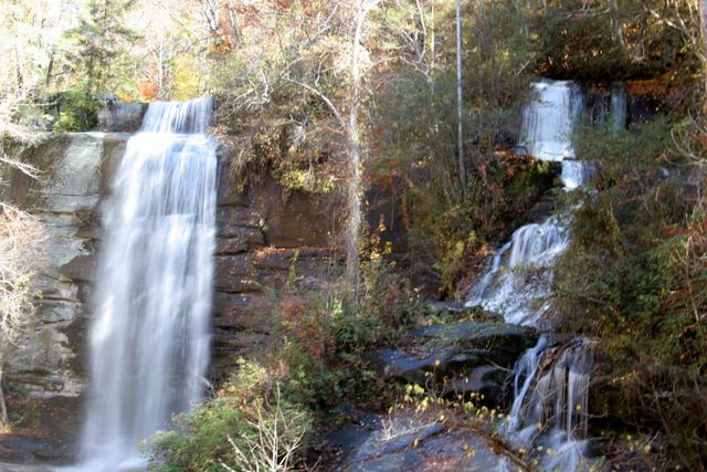 Eastatoe Falls 