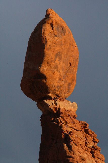 Arches NP -- Balance Rock 