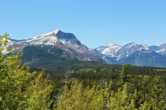 Waterton -- Canadian Rockies 