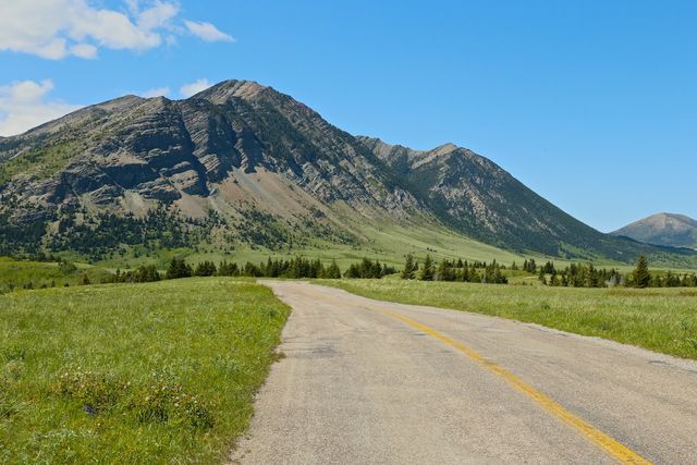 Waterton -- Red Rock Parkway