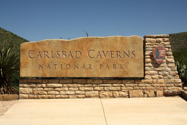Carlsbad Caverns sign
