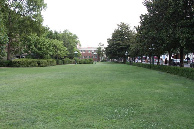 View looking towards to Bathhouse Row