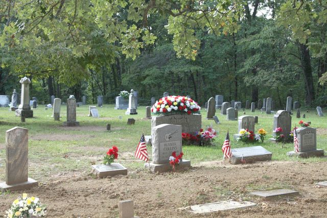 Mammoth Cave Baptist Church Graveyard