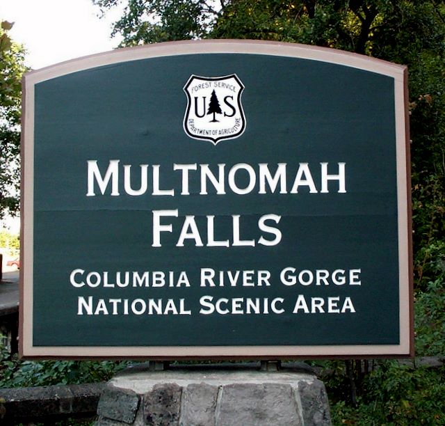 Multnomah Falls Sign