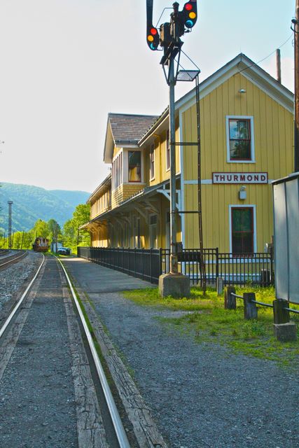 Thurmond RR Station