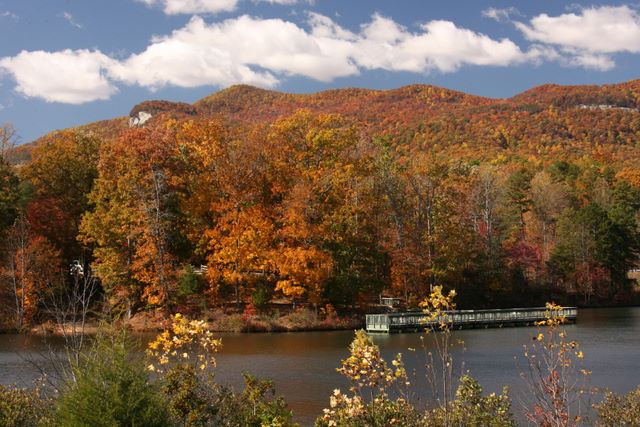 A view of Bald's Knob from the Table Rock Visitor's Center