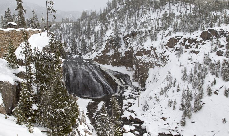 Gibbon Falls 