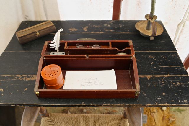 Yorktown Victory Center -- Letter Writing Set 