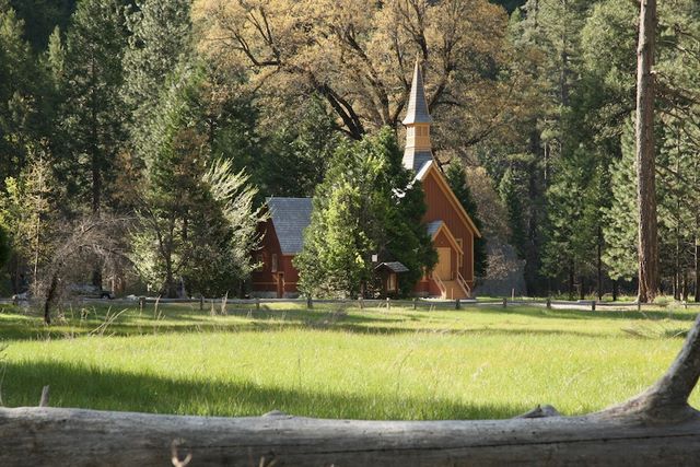 Yosemite Valley Chapel