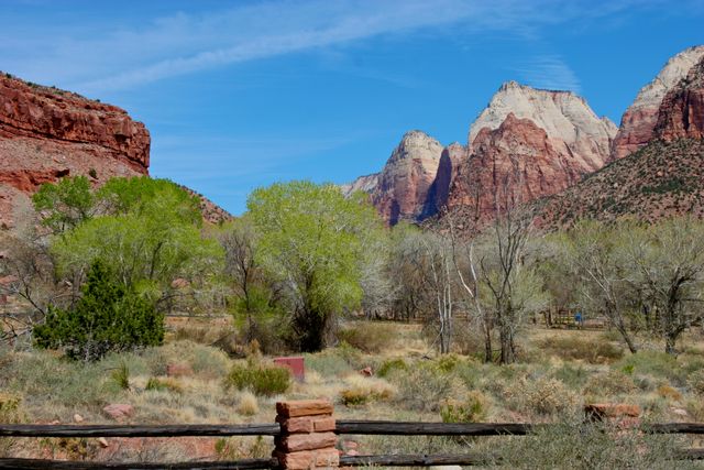 Zion NP -- The Great White Throne 